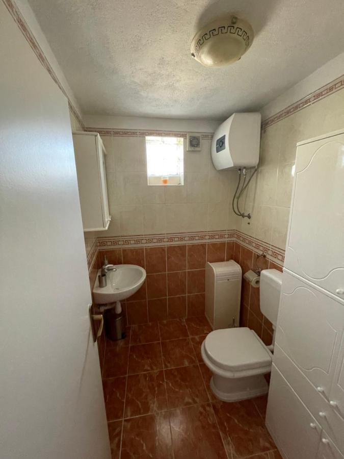 Vacation House Marin With Jacuzzi - Bol, Brac Екстериор снимка